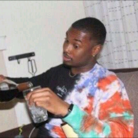 Meet your Posher, Quentin - Picture 1 of 1